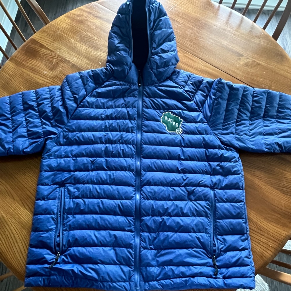 Milwaukee Bucks 32° Jacket